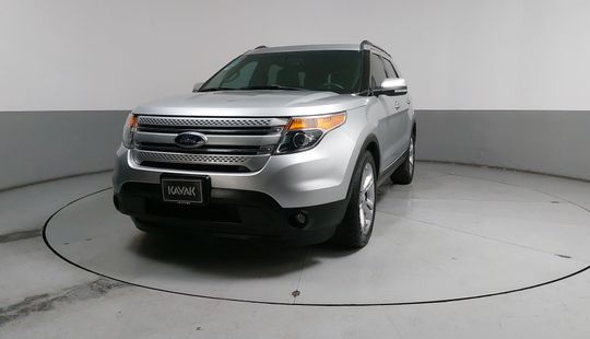 Ford • Explorer