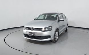 Volkswagen • Vento