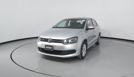 Volkswagen • Vento