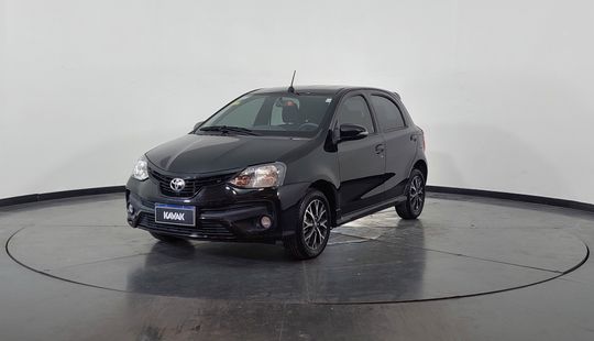 Toyota • Etios