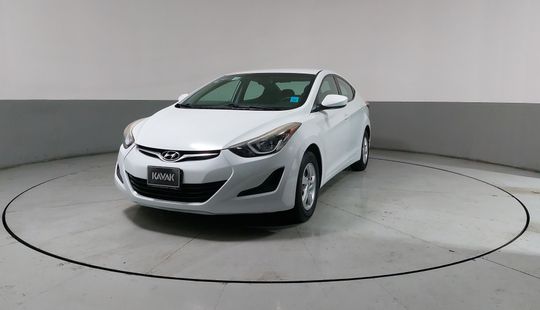 Hyundai • Elantra