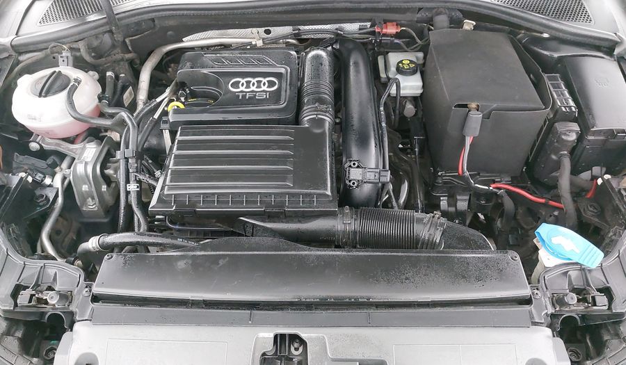 Audi A3 1.4 TFSI ATTRACTION S TRONIC Sedan 2015