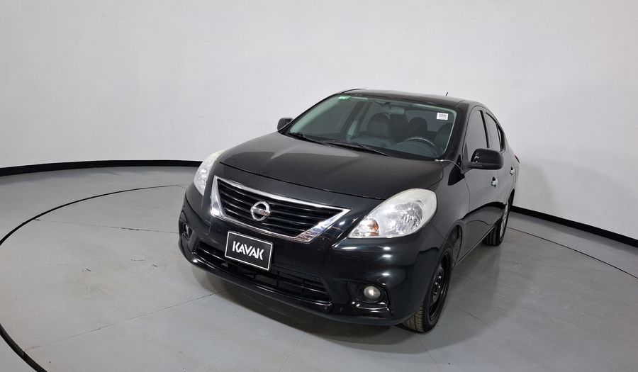 Nissan Versa 1.6 ADVANCE TA AC Sedan 2014