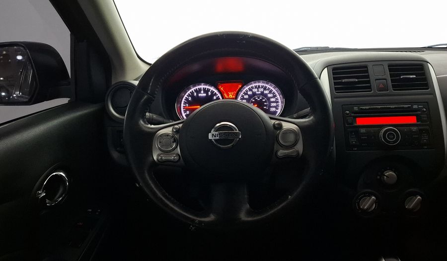 Nissan Versa 1.6 ADVANCE TA AC Sedan 2014