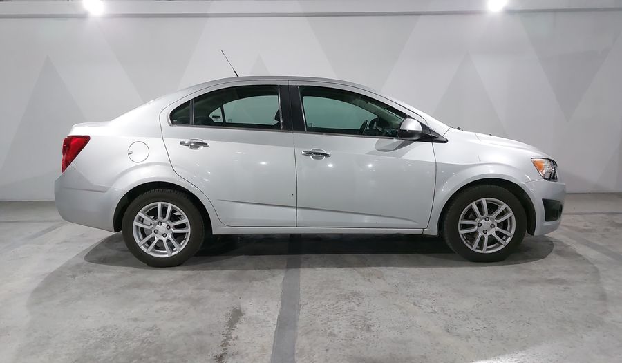 Chevrolet Sonic 1.6 AT F LTZ Sedan 2015