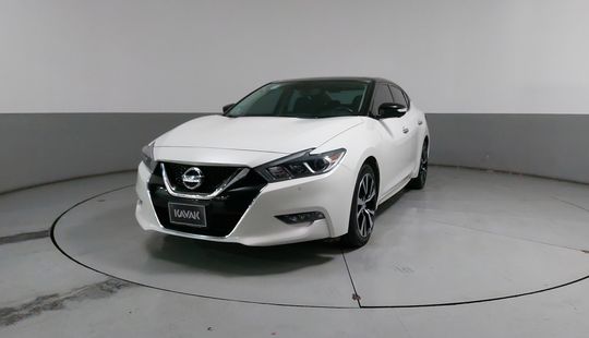 Nissan • Maxima