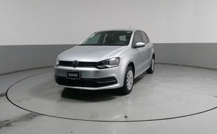 Volkswagen • Polo