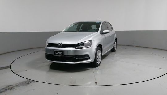 Volkswagen • Polo