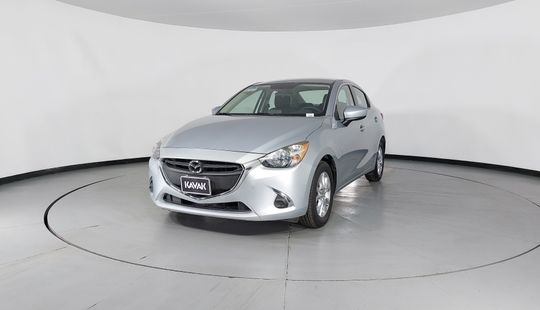 Mazda • Mazda 2