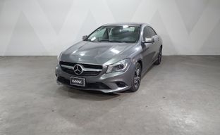 Mercedes Benz • Clase CLA