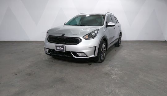 Kia • Niro