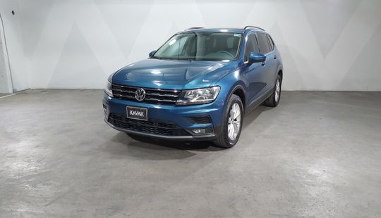 Volkswagen • Tiguan