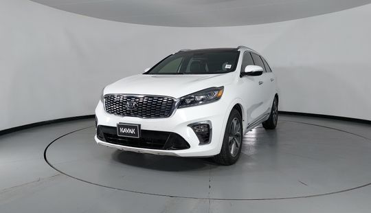 Kia • Sorento