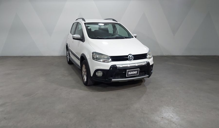 Volkswagen Crossfox 1.6 CROSSFOX BASE MT Hatchback 2015