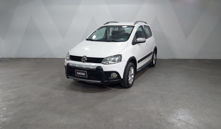 Volkswagen Crossfox 1.6 CROSSFOX BASE MT Hatchback 2015