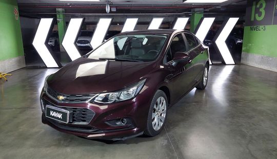 Chevrolet Cruze II 1.4 T LT MT-2017