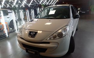 Peugeot • 207