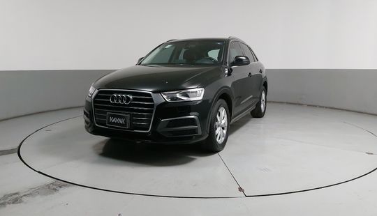 Audi • Q3