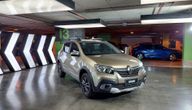 Renault Sandero Stepway 1.6 INTENS MT Hatchback 2024