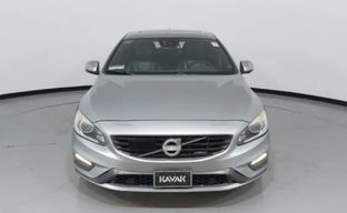 Volvo • S60