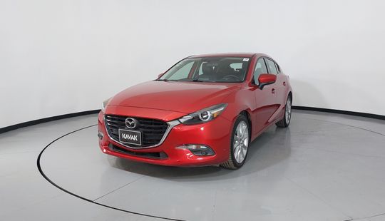 Mazda • Mazda 3