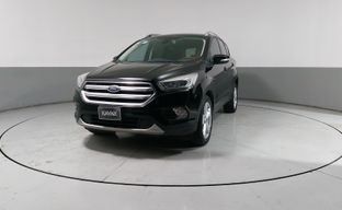 Ford • Escape