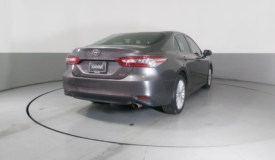 Toyota Camry 2.5 XLE NAVI AUTO Sedan 2020