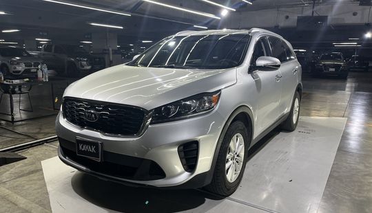 Kia • Sorento