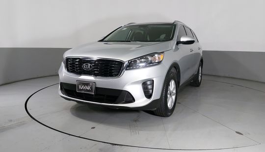 Kia • Sorento