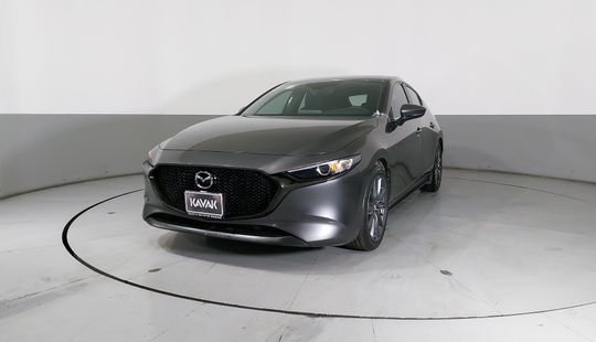 Mazda • Mazda 3