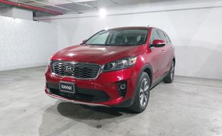 Kia • Sorento