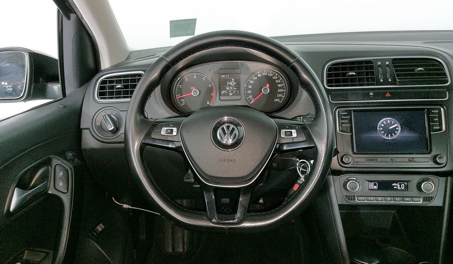 Volkswagen Vento 1.6 COMFORTLINE PLUS Sedan 2020