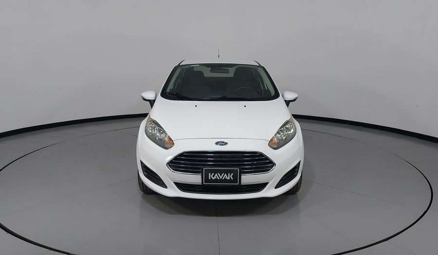 Ford Fiesta 1.6 SE MT Sedan 2015