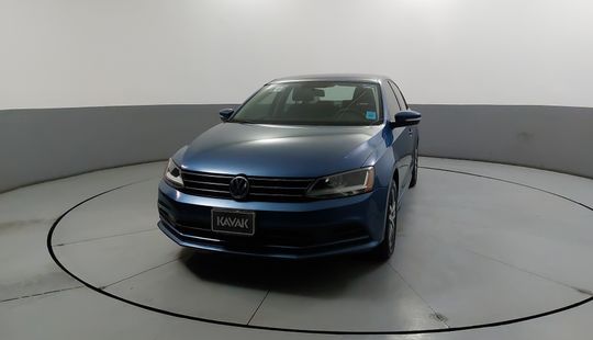 Volkswagen • Jetta