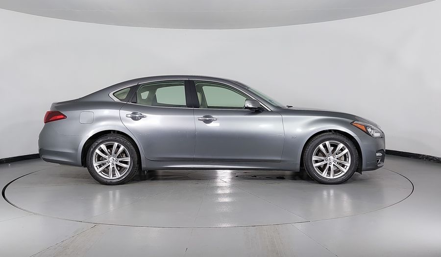 Infiniti Q70 3.7 SEDUCTION AT Sedan 2016