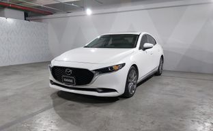 Mazda • Mazda 3