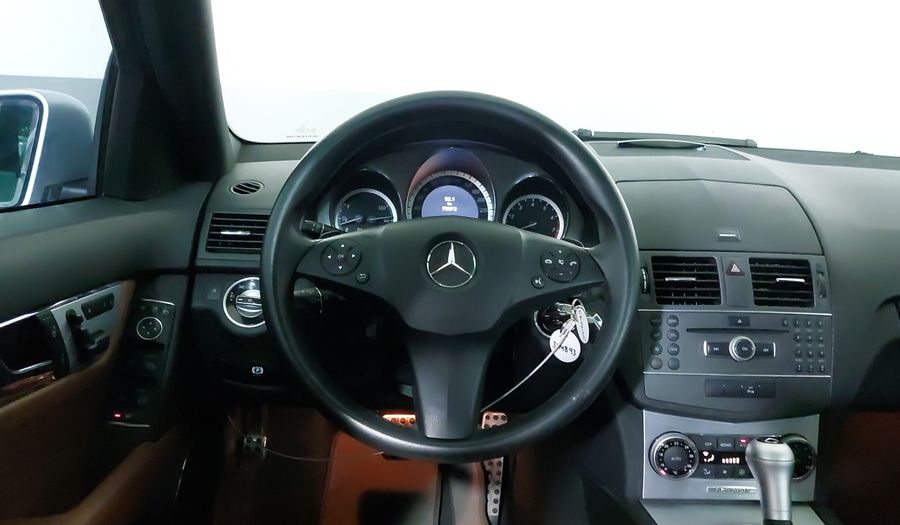 Mercedes Benz Clase C 3.5 350 SPORT AT Sedan 2011