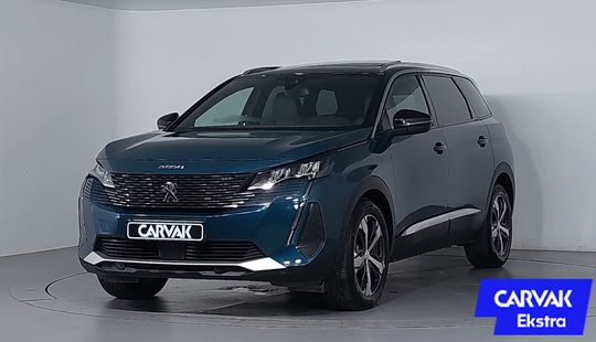 Peugeot • 5008