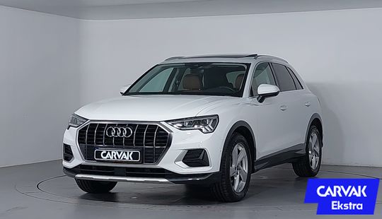 Audi • Q3