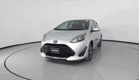 Toyota • Prius C