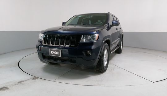 Jeep • Grand Cherokee