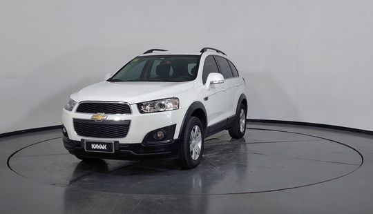 Chevrolet Captiva 2.4 LS MT 4x2-2016