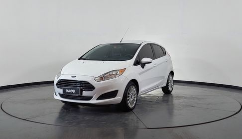 Ford Fiesta Kinetic Design 1.6 S MT Hatchback 2014