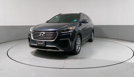 Hyundai • Santa Fe