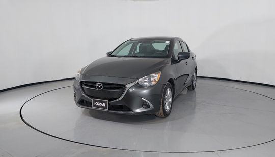 Mazda • Mazda 2