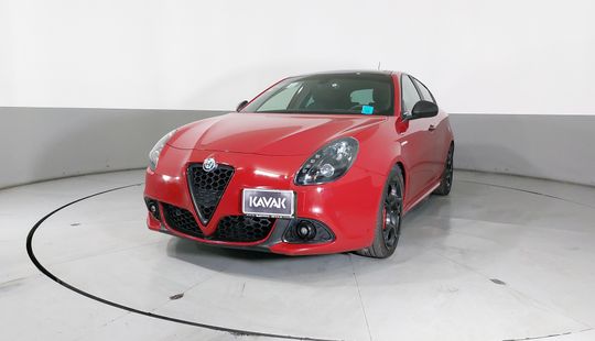 Alfa Romeo • Giulietta