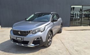 Peugeot • 3008