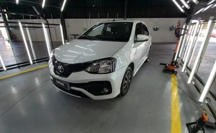 Toyota • Etios