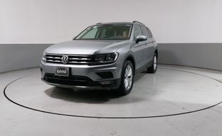 Volkswagen • Tiguan