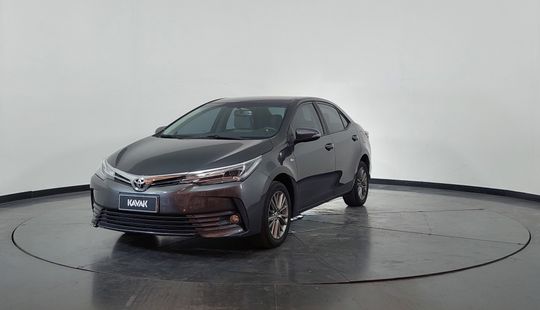 Toyota Corolla 1.8 XEI PACK L17 MT-2017